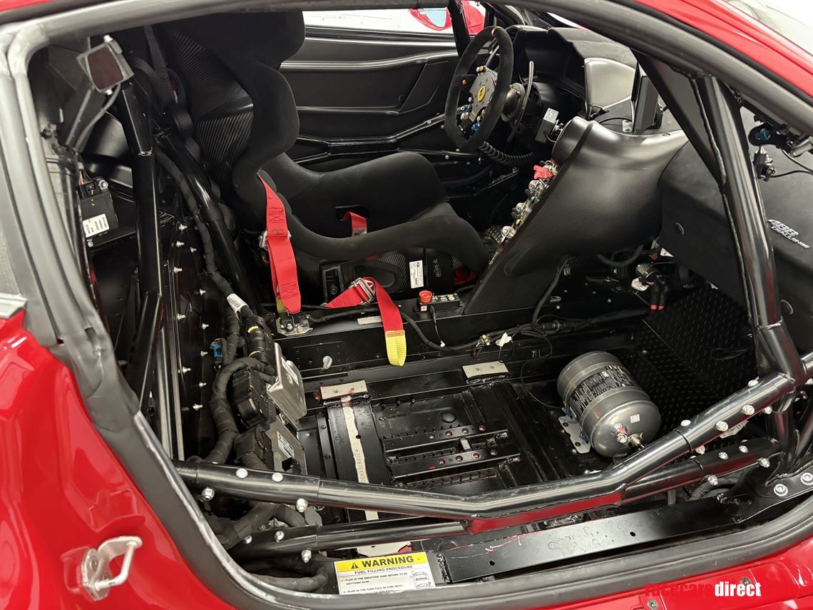 ferrari-488-challenge