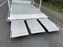 renegade-race-trailer