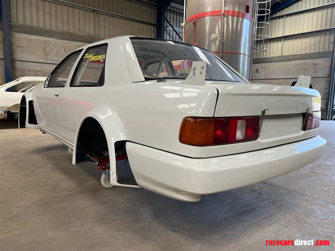 ford-sierra-sapphire-cosworth-ex-btcc