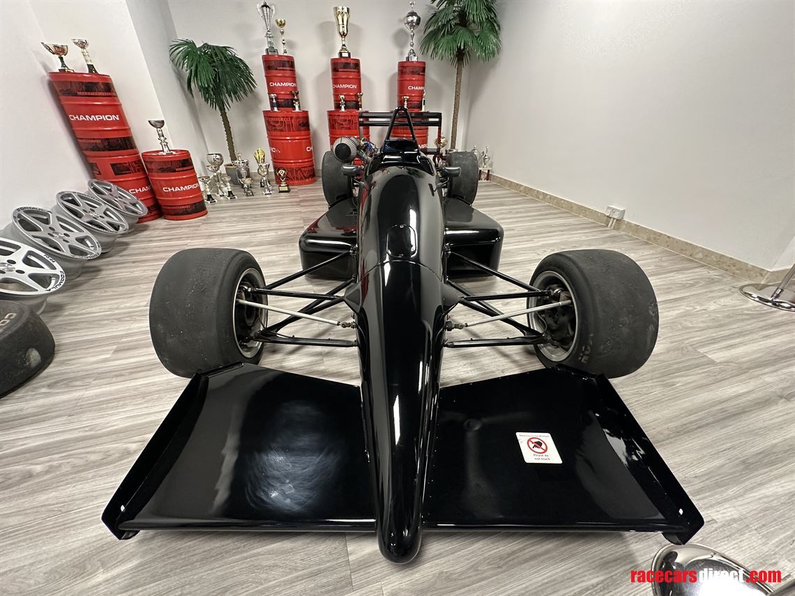 1990-reynard-903-formula-3