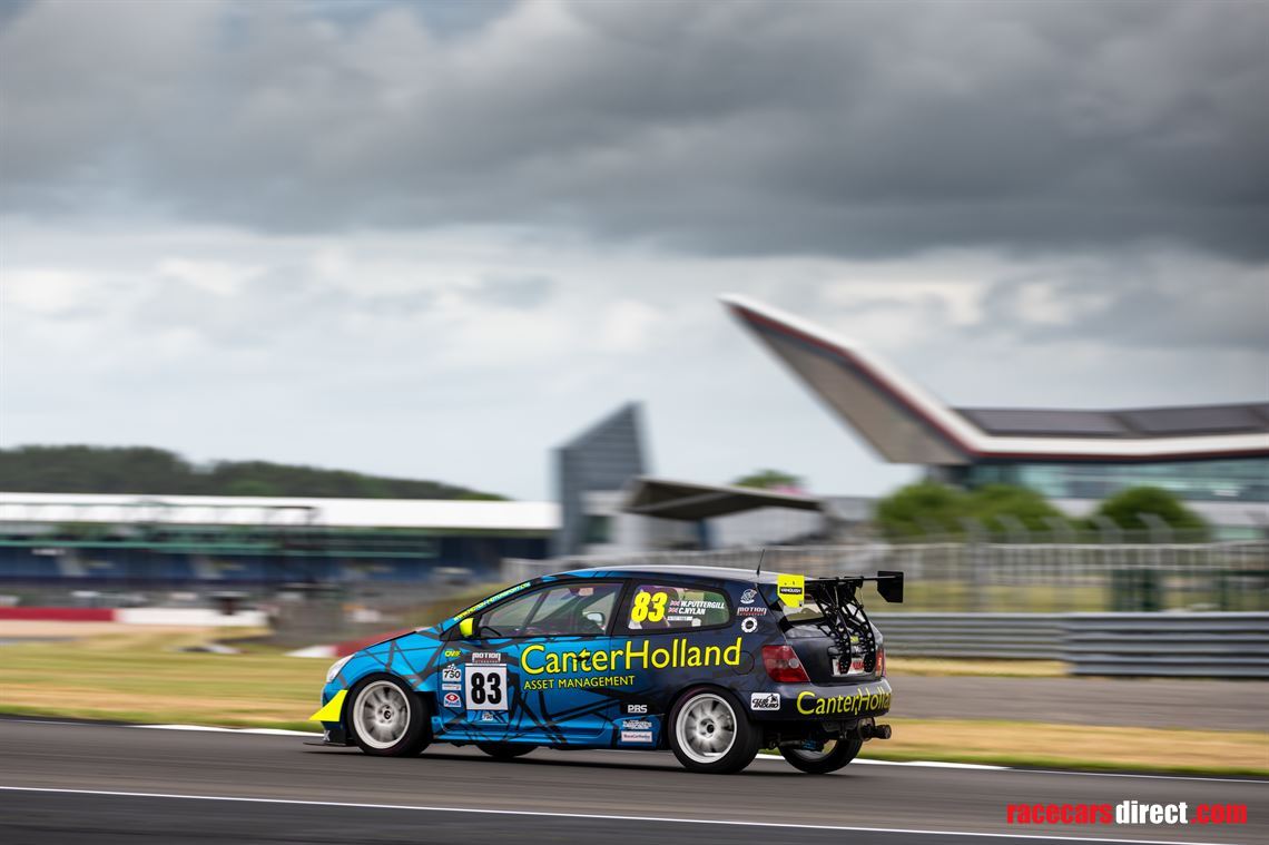 endurance-honda-civic-type-r-championship-win