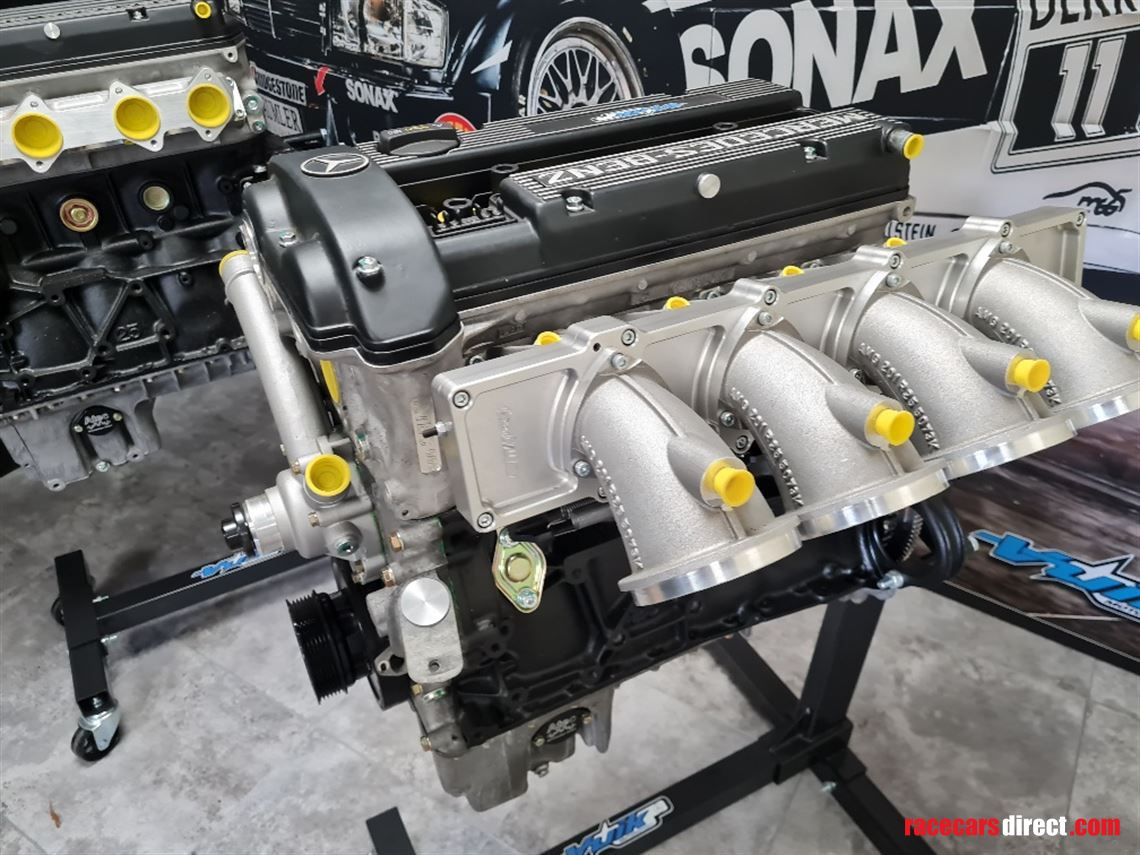 new-mercedes-benz-190-evo-2-dtm