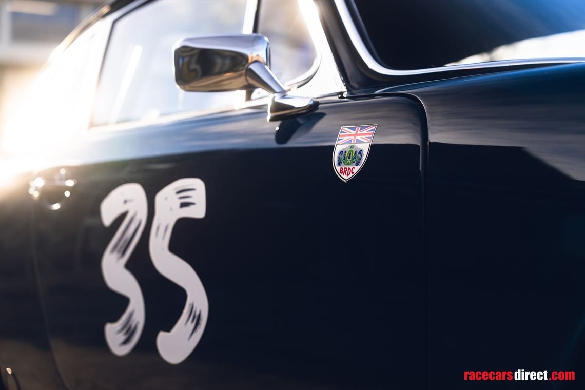 1965-porsche-911-race-car