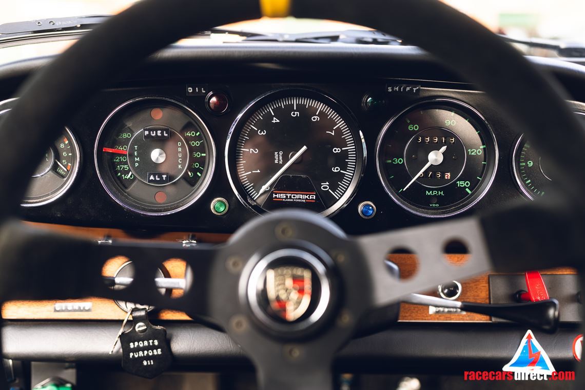 1965-porsche-911-race-car