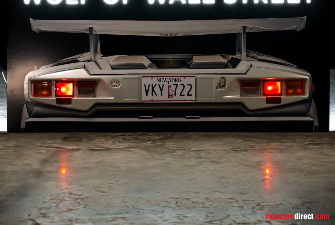 wolf-of-wall-street-lamborghini-countach