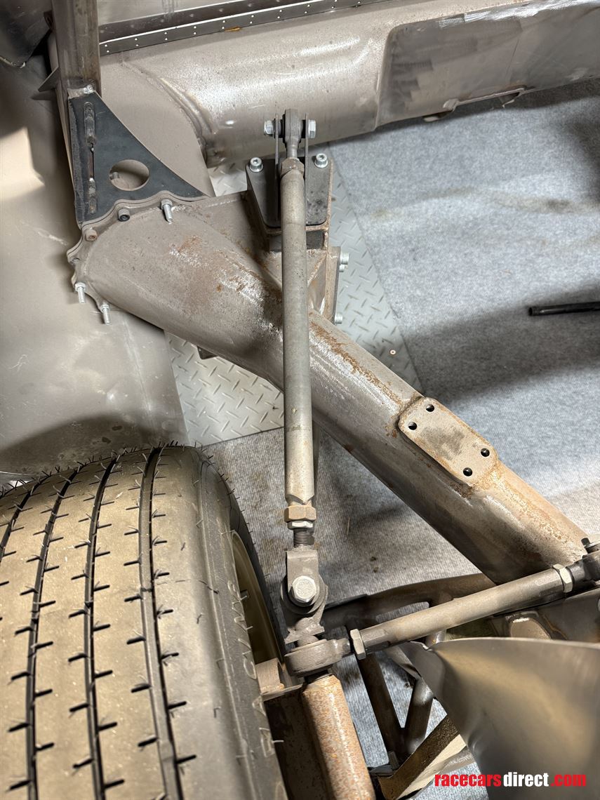 alfa-romeo-tipo-33-prototype-replica