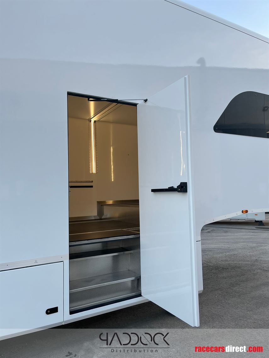 astacar-z2-evo-ref-4955-ready-in-stock