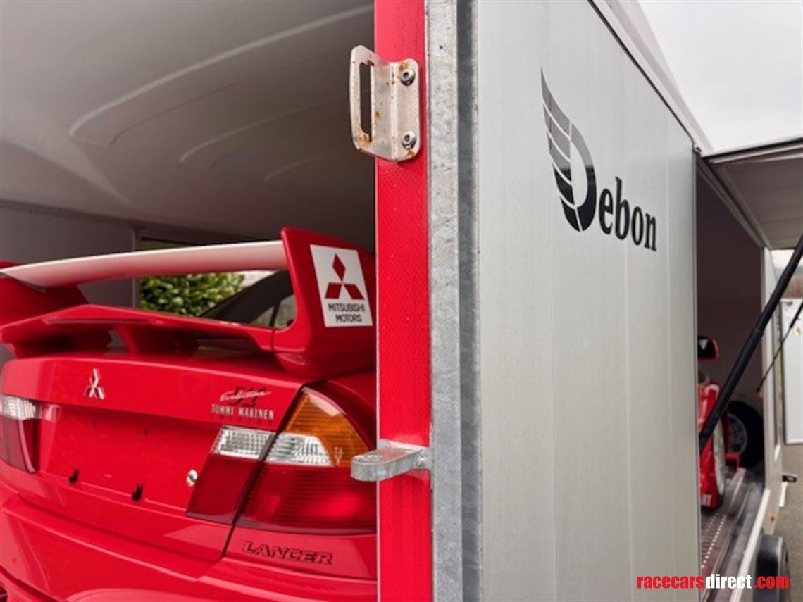 debon-c2000-enclosed-car-transporter