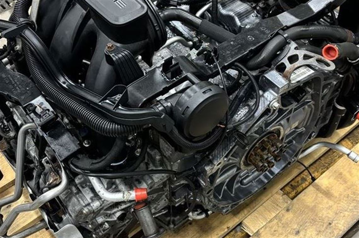 Racecarsdirect.com - Porsche 997 engine and parts