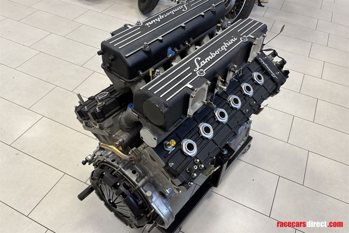 lamborghini-murcielago-engine