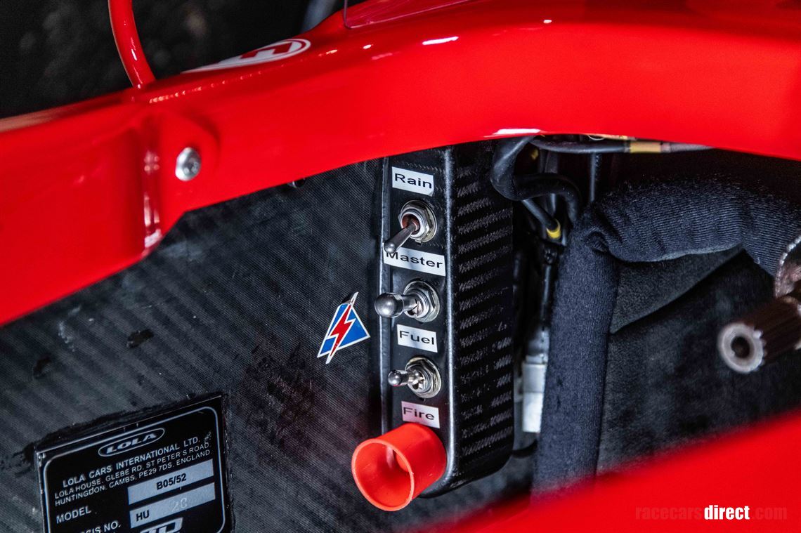 sold-lola-a1gp-autogp---screaming-v8-track-we