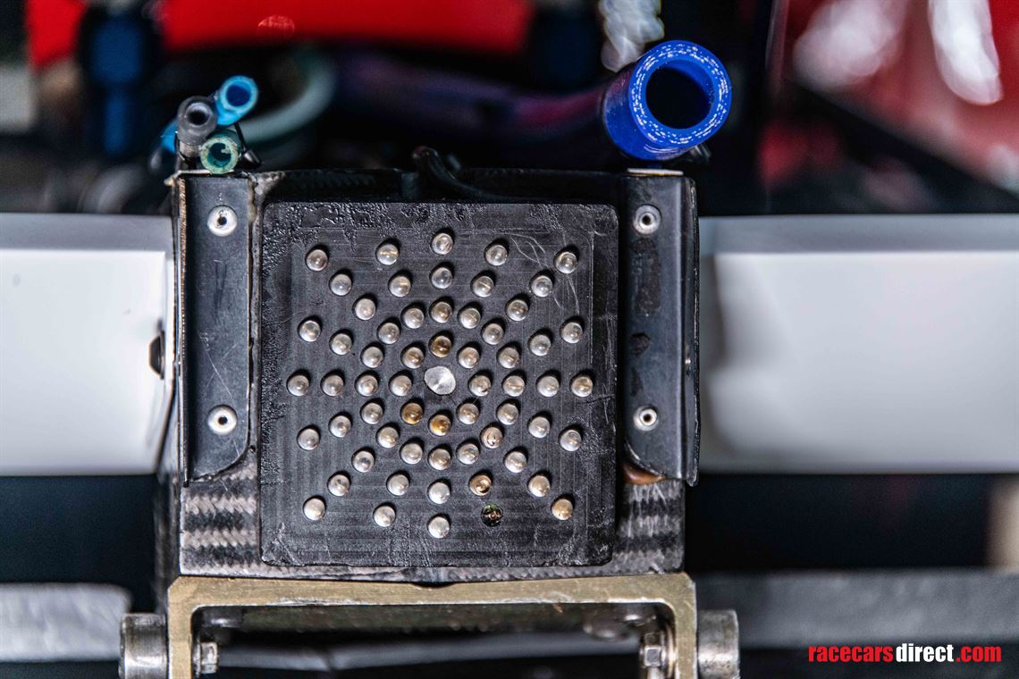 sold-lola-a1gp-autogp---screaming-v8-track-we