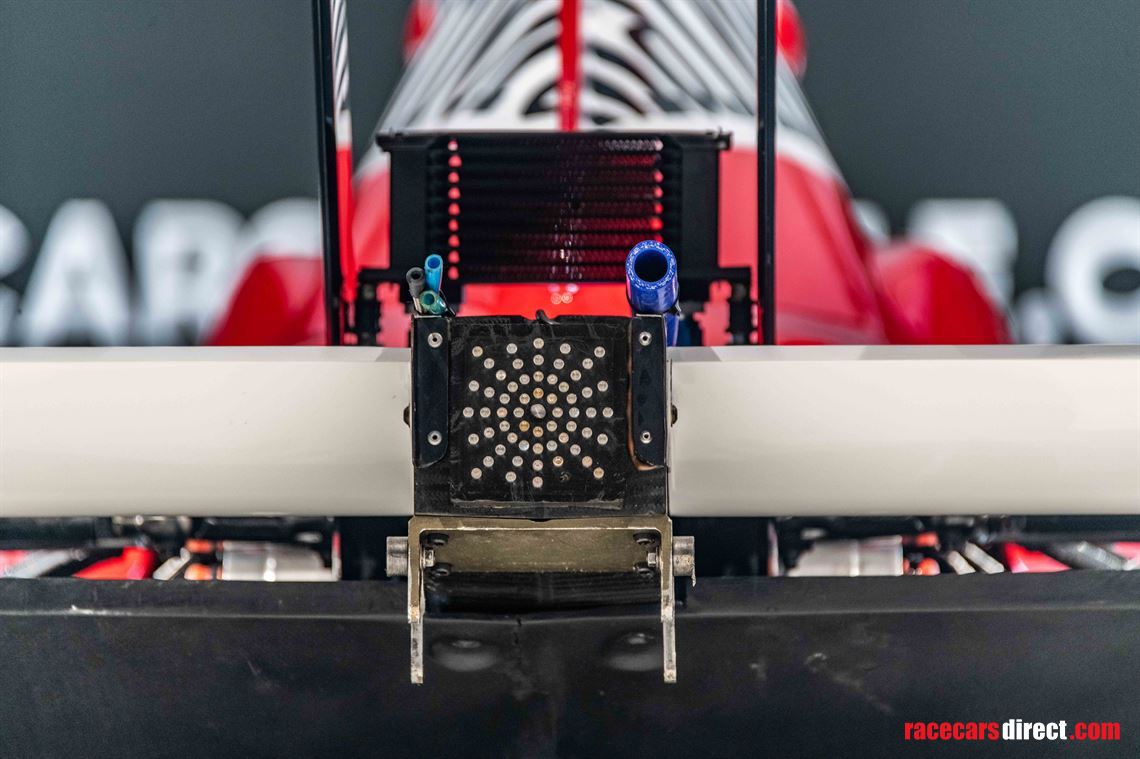 sold-lola-a1gp-autogp---screaming-v8-track-we