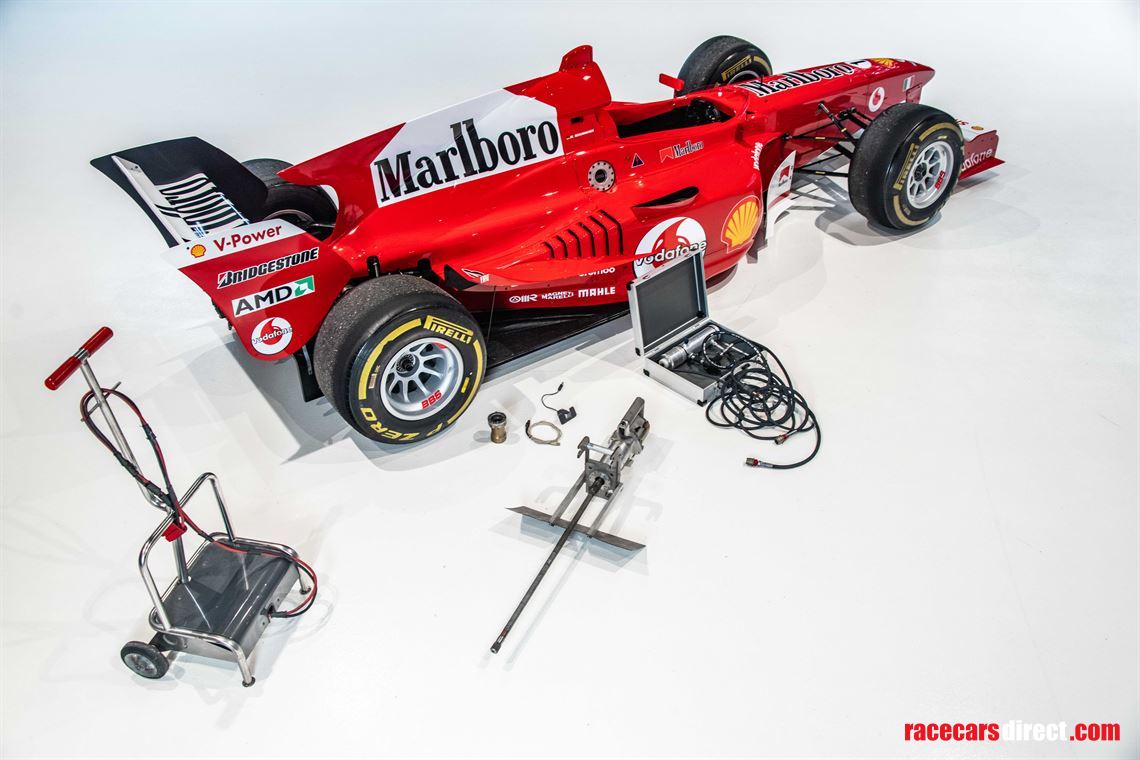 sold-lola-a1gp-autogp---screaming-v8-track-we