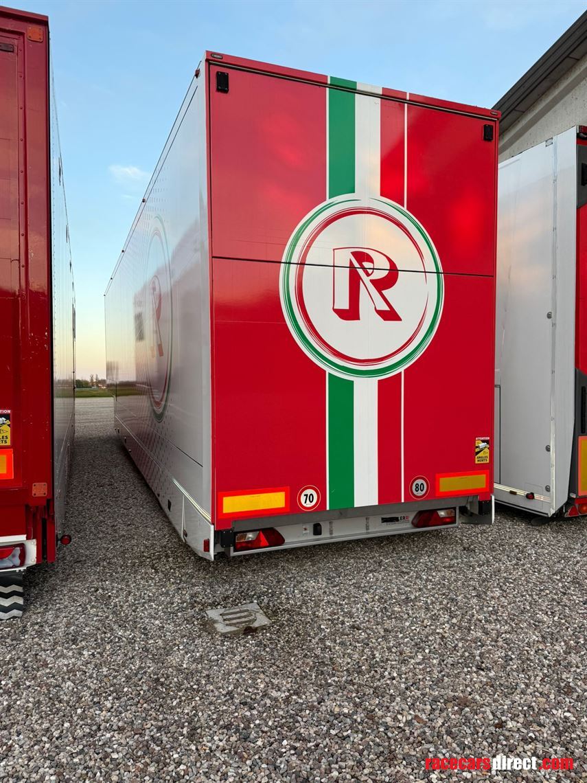 schuler---gt-and-touring-cars-race-trailer