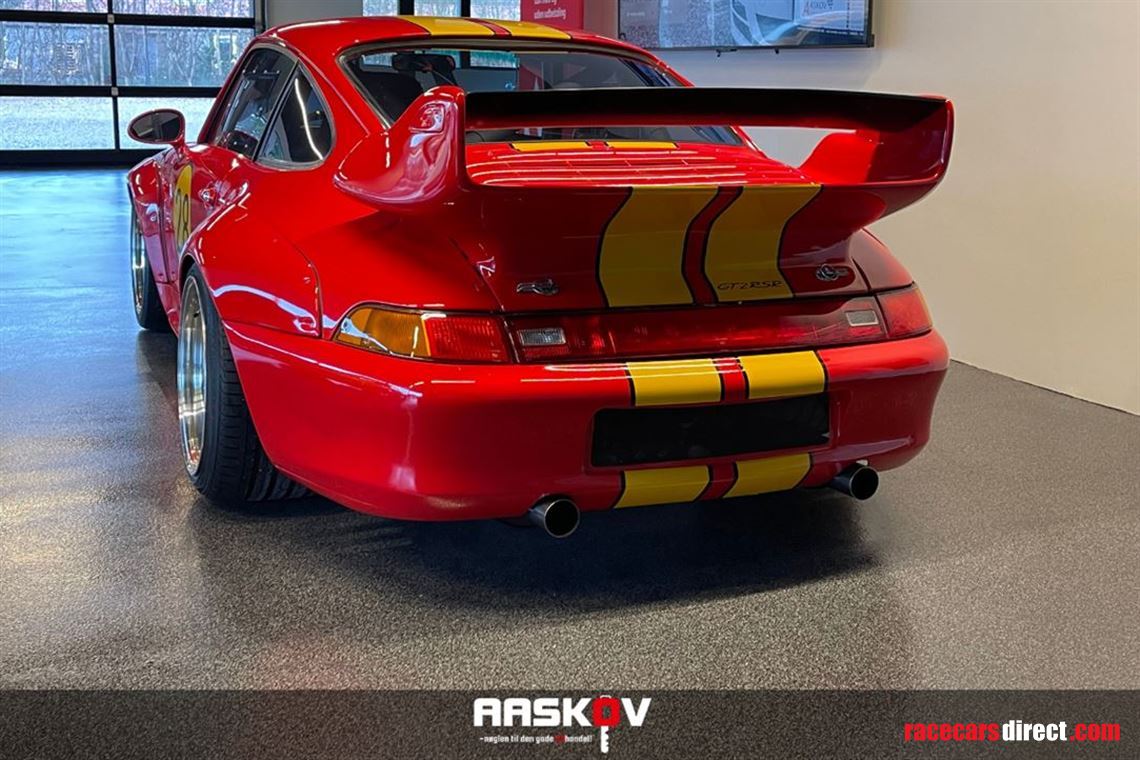 porsche-964993-gt2-rsr