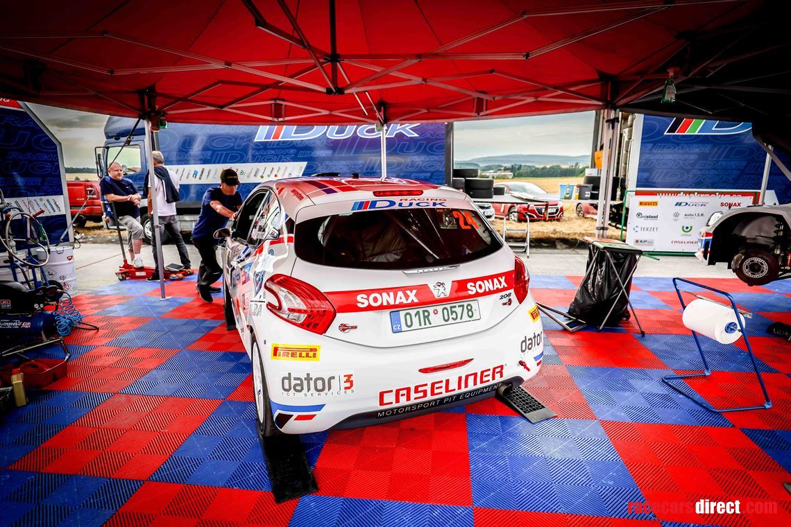 Racecarsdirect.com - Peugeot 208 R2