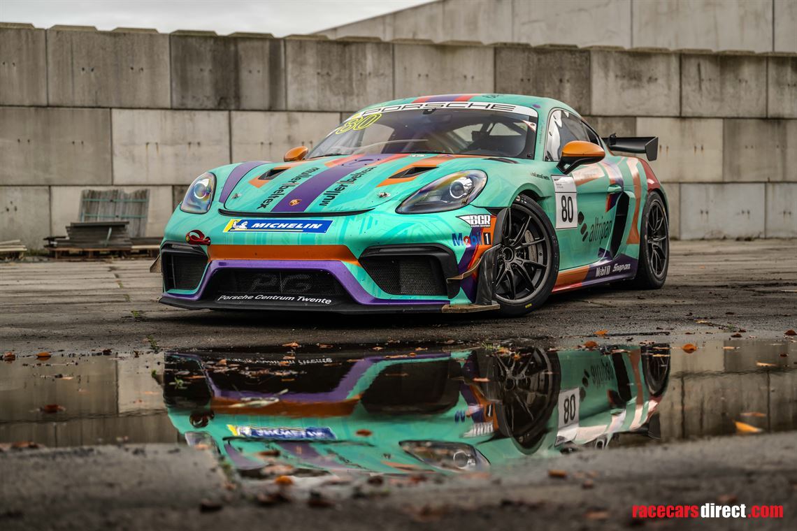 porsche-cayman-718-gt4-rs