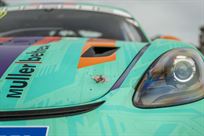 porsche-cayman-718-gt4-rs