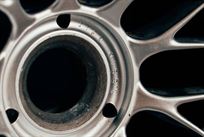 ferrari-f1-wheel-1998-rain