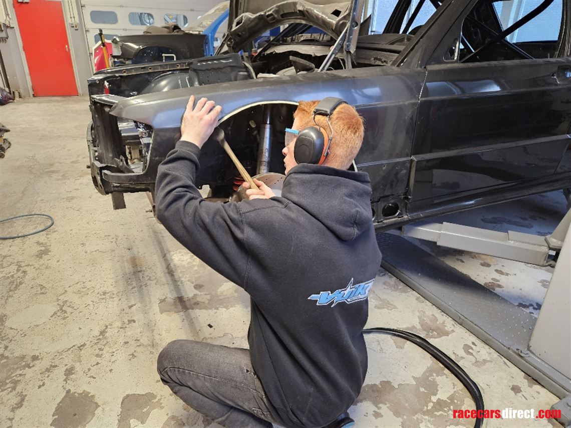 original-190-evo2-group-a-1990