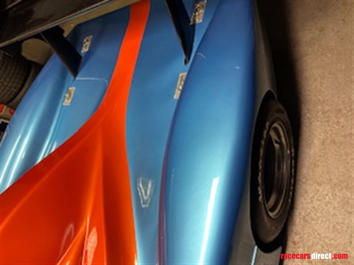 radical-prosport-complete-bodywork-excellent