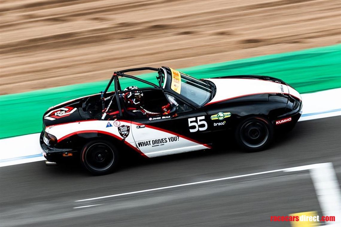 mazda-mx5-mk1-race-car