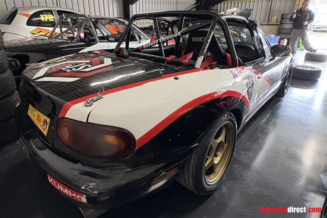 mazda-mx5-mk1-race-car