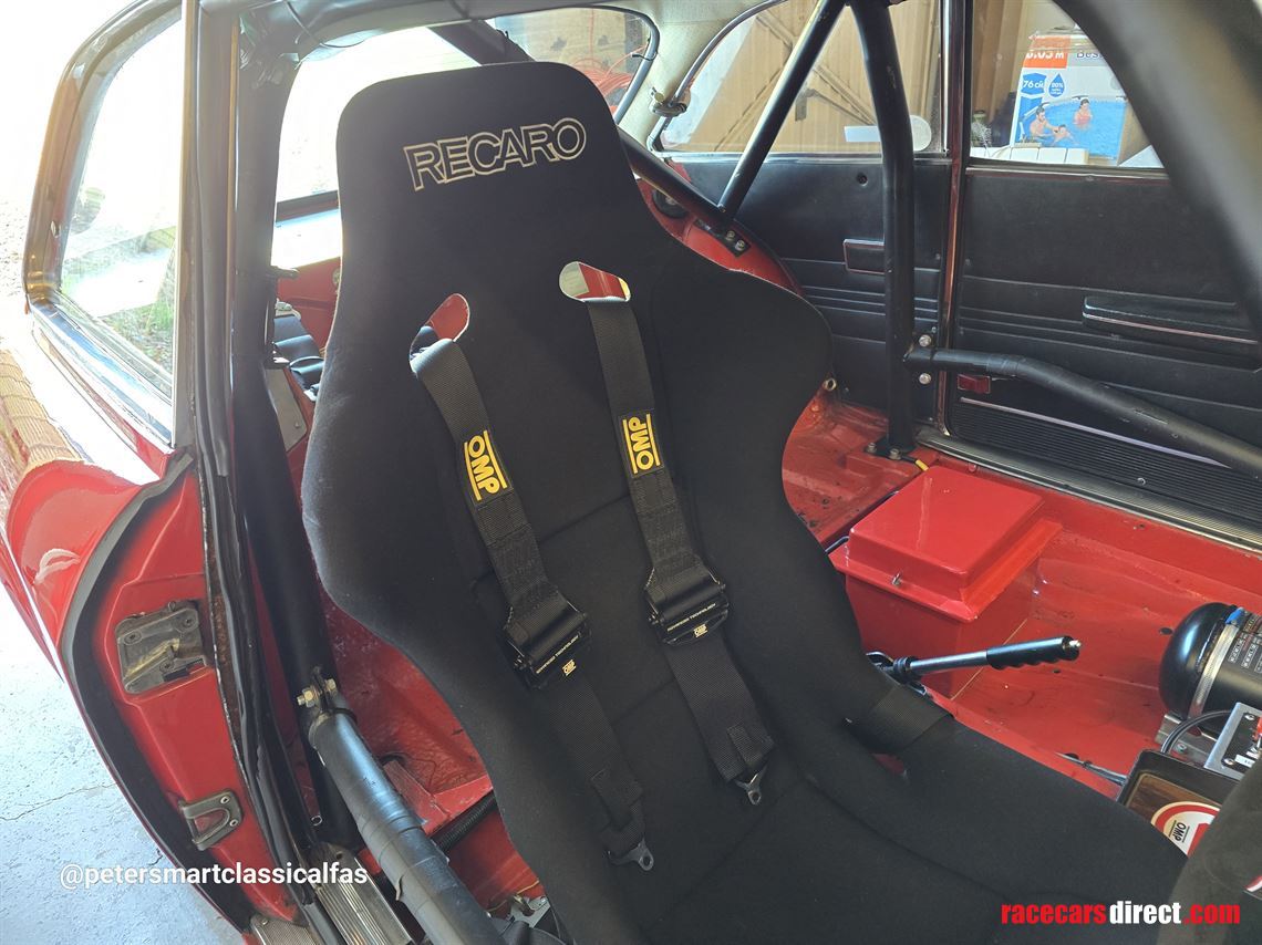 1974-alfa-romeo-2000-gtv-race-car-rhd