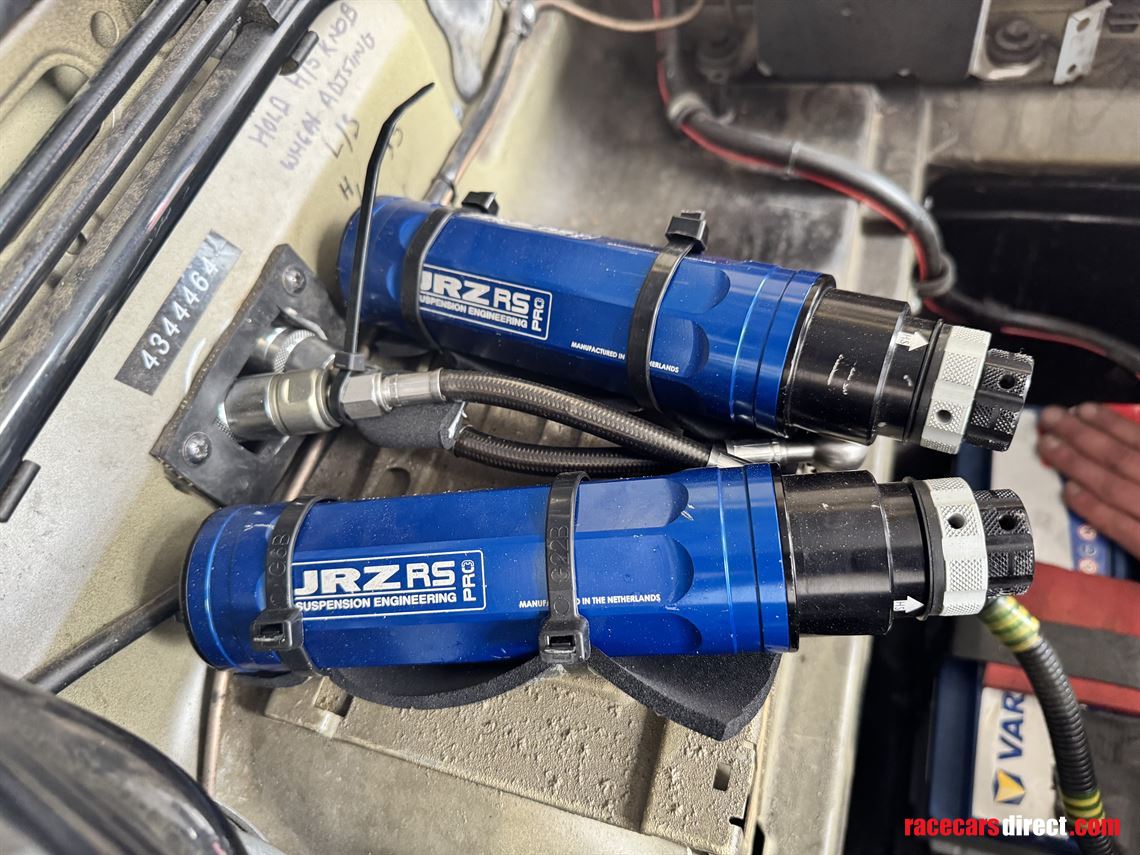 porsche-987-cayman-s-34-gen-1