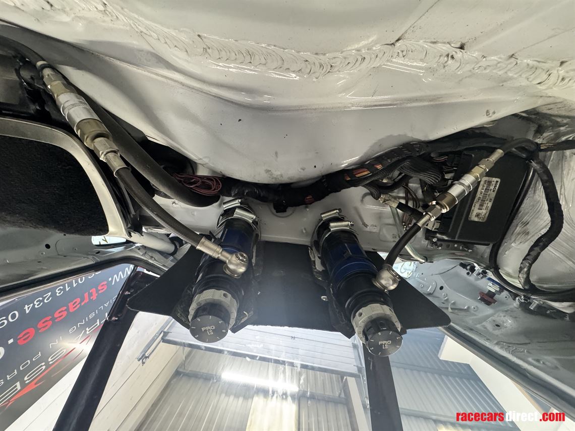 porsche-987-cayman-s-34-gen-1