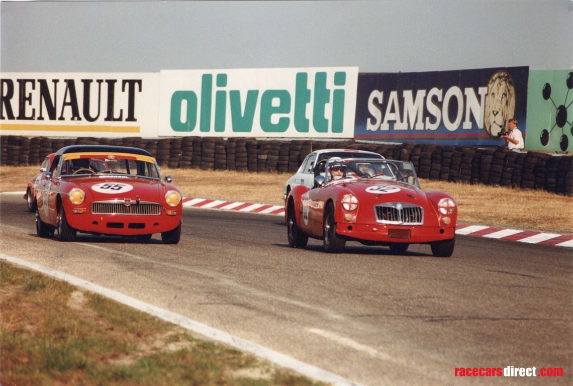 1962-mga-rallyracefast-road