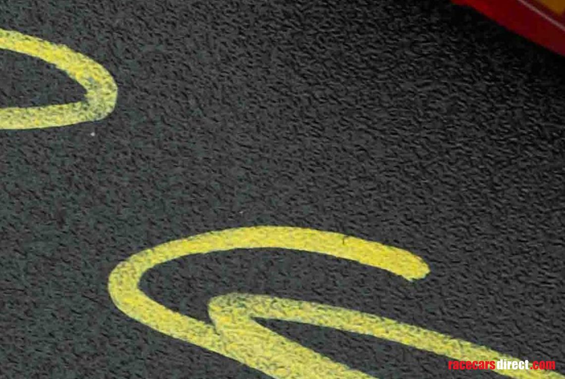 ferrari-f2001-amalgam-model-signed