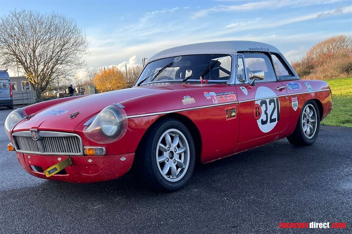 1974-mgb-race-car-1950cc