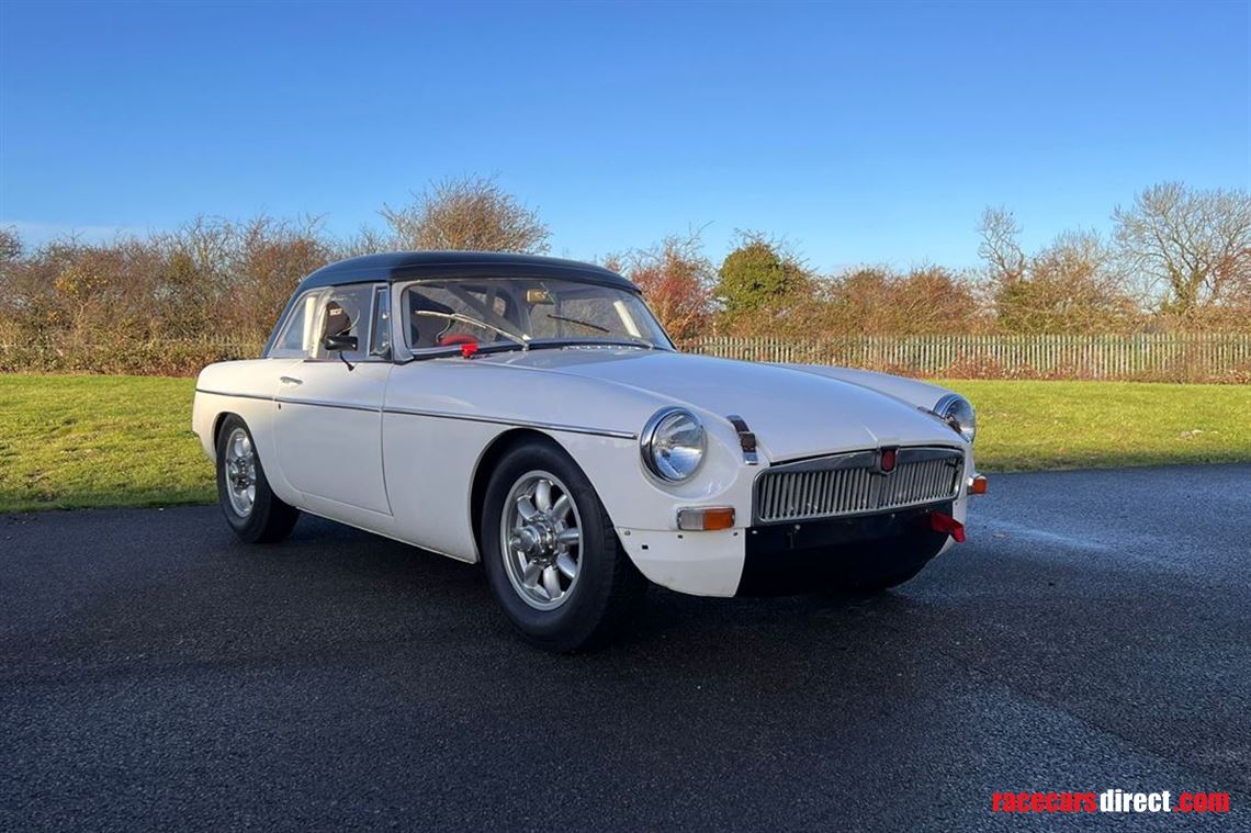 1966-mgb-roadster