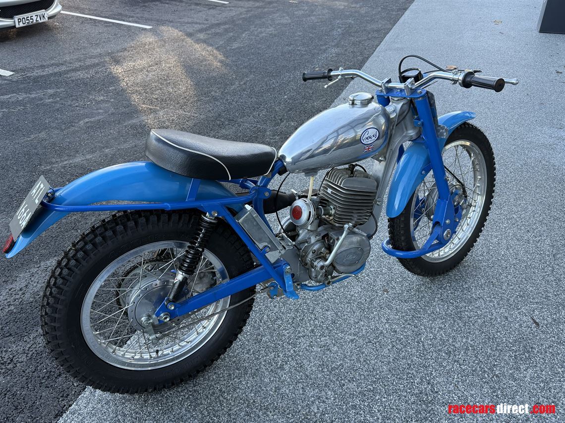 greeves-trails-bike-1963-road-registered