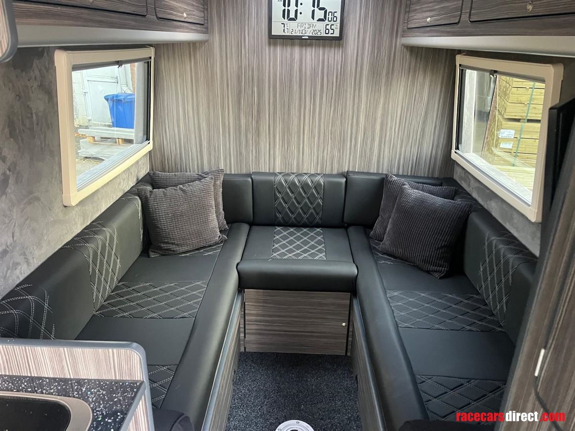 2023-sporttec-mercedes-sprinter-day-van-conve