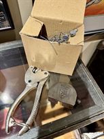 porsche-944-rothmans-turbo-cup-memorbilia-col