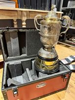 porsche-944-rothmans-turbo-cup-memorbilia-col