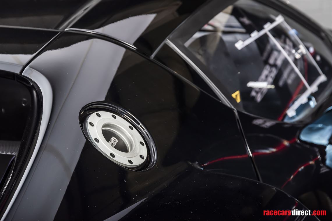 ferrari-296-challenge-car