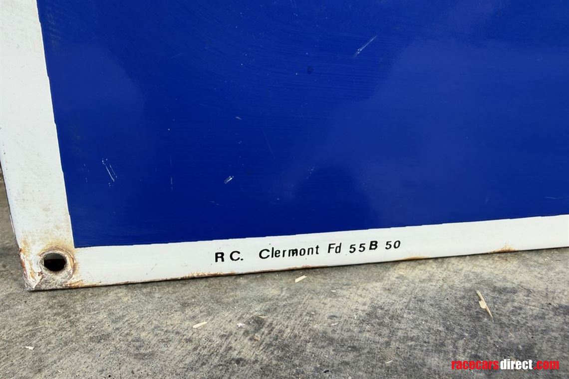 1975-michelin-porcelain-sign