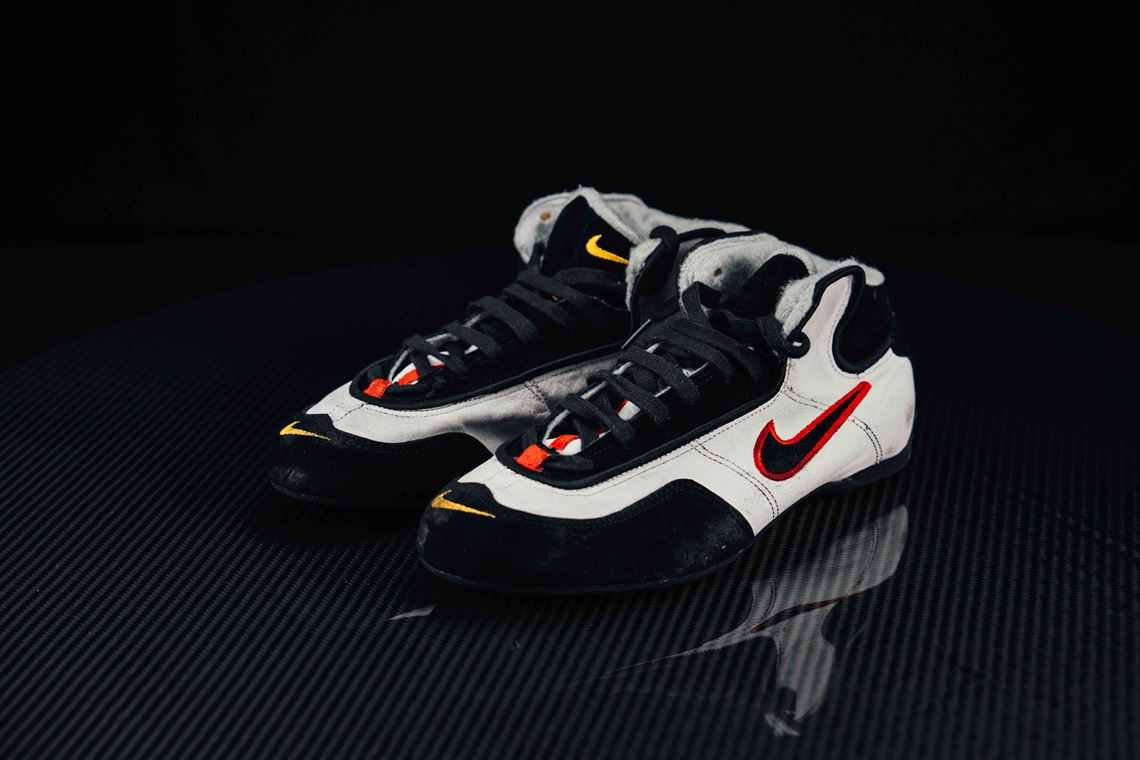 michael-schumacher-1998-shoes