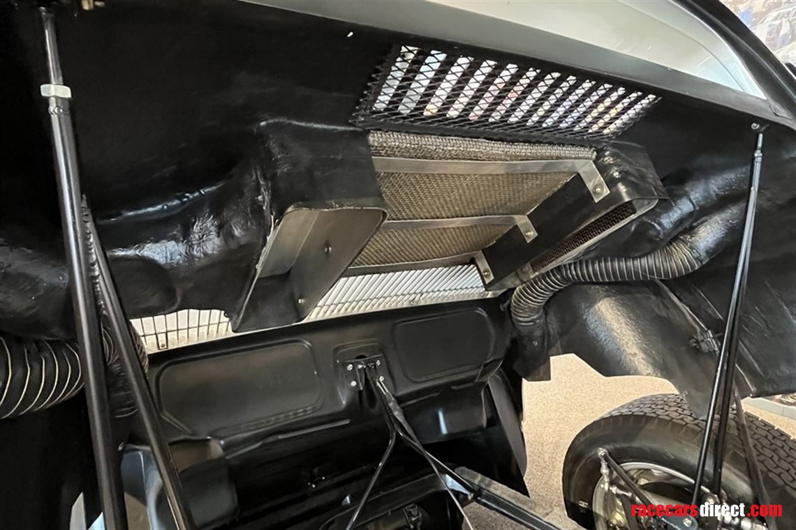 porsche-904-carrera-gts-by-duel-motorsport