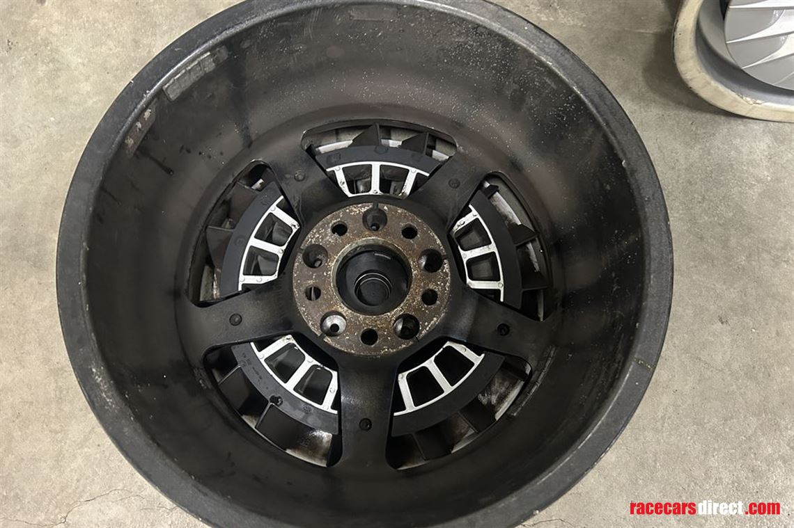 bmw-e34-m5-8jx17-inch-turbine-wheels