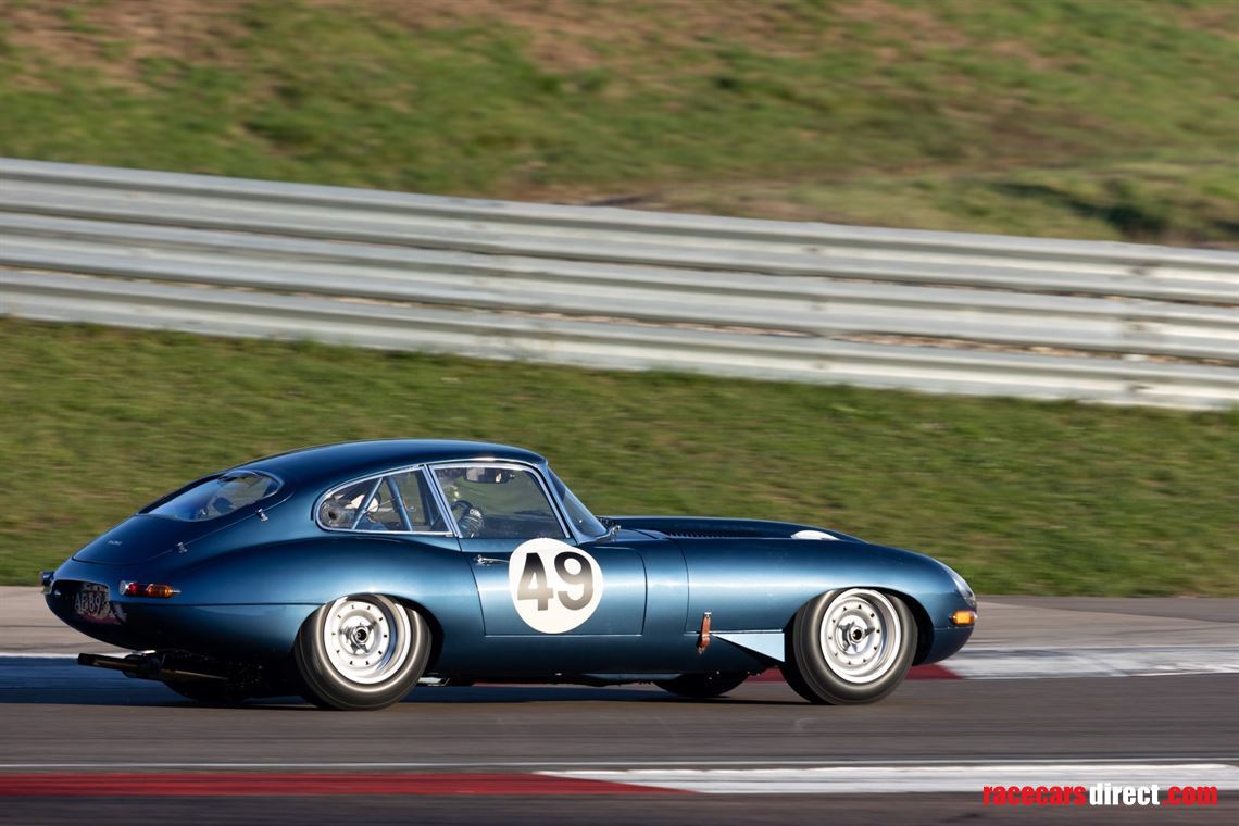 1963-jaguar-e-type-fhc-semi-lightweight