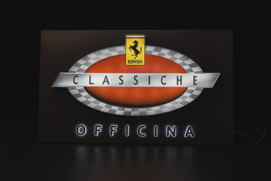 ferrari-classiche-sign