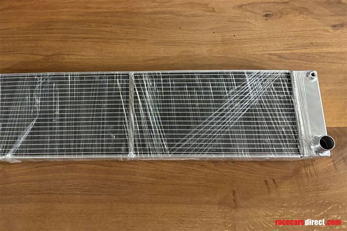 Racecarsdirect.com - Radical Front Mount Radiator