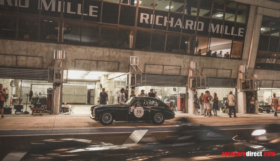 1954-aston-martin-db24