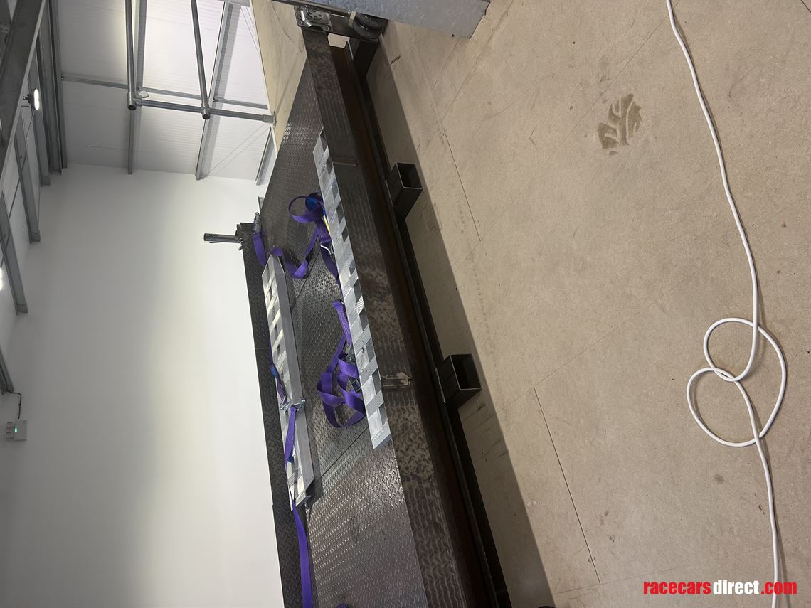 vehicle-lifting-platform