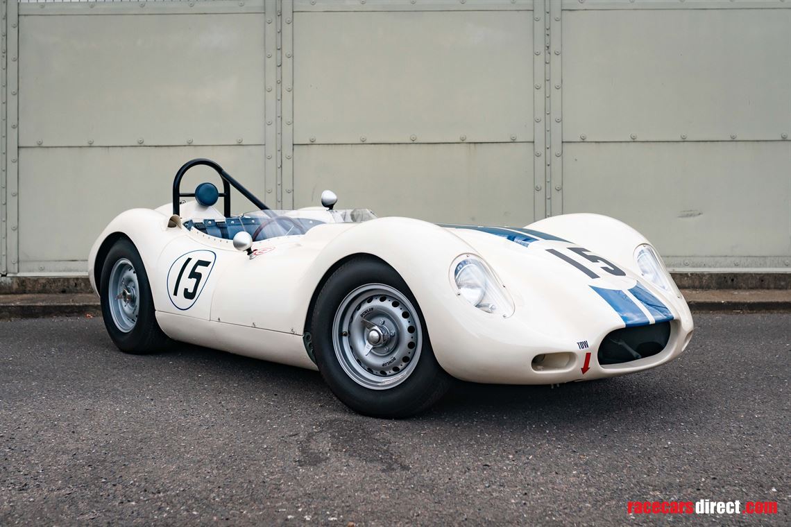 lister-knobbly-fia-car
